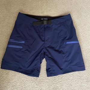 FREE SHIPPING Women’s Arc’teryx Shorts